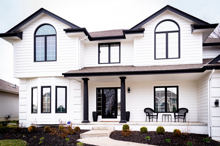 What to Consider When Choosing Exterior Paint Colors in Omaha, NE