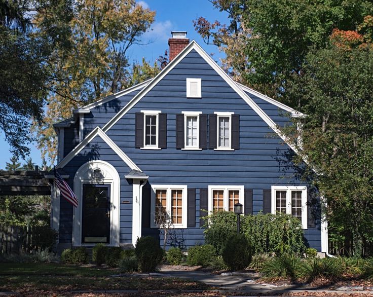 Best Blue Exterior Paint Colors in Omaha, NE