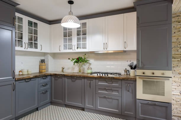 Wall Colors That Go Best with Gray Cabinets in Omaha, NE